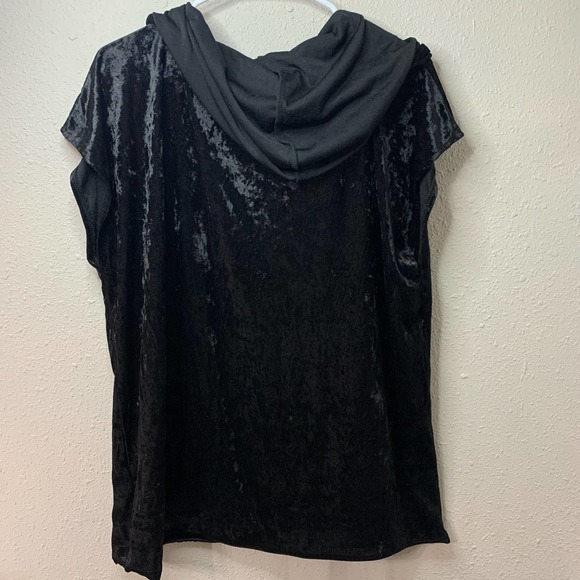 She +Sky Short Sleeve Hoodie Size 1XL - Picture 4 of 11